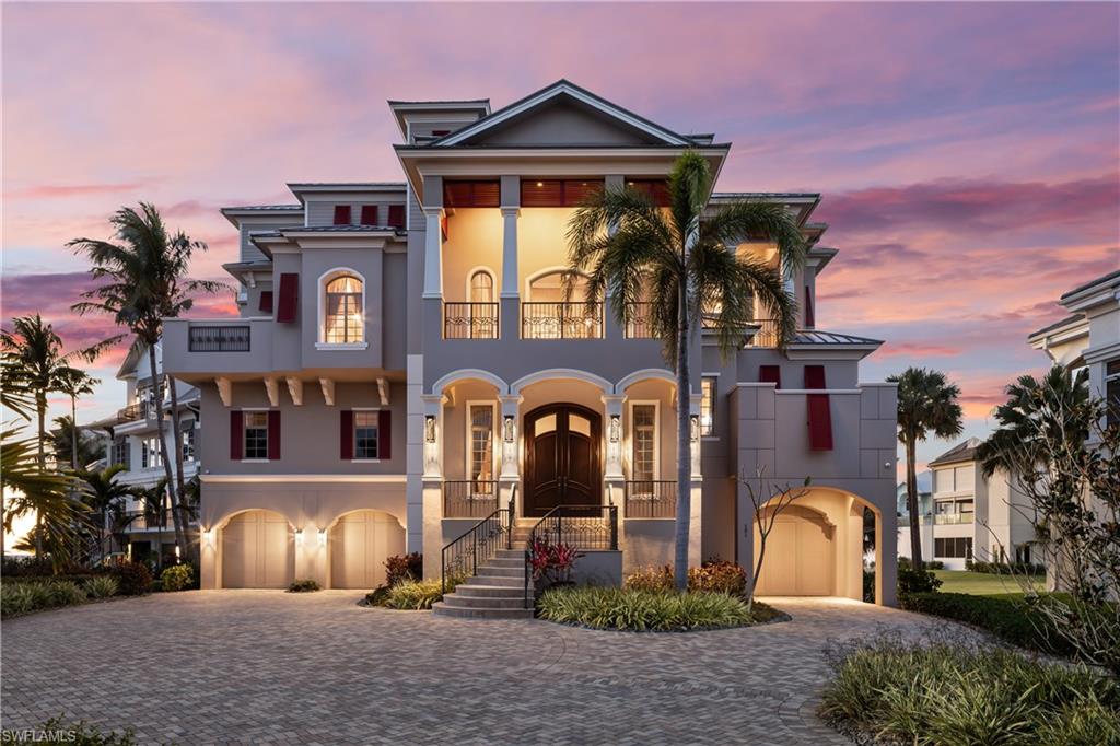 BAREFOOT BEACH - Residential