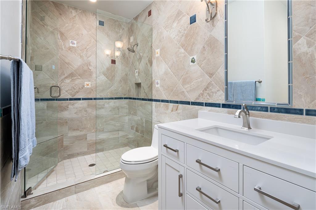 BAREFOOT BEACH - Residential