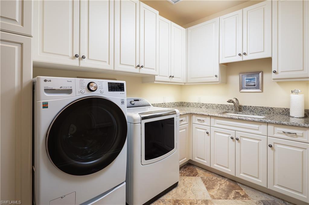 BAREFOOT BEACH - Residential