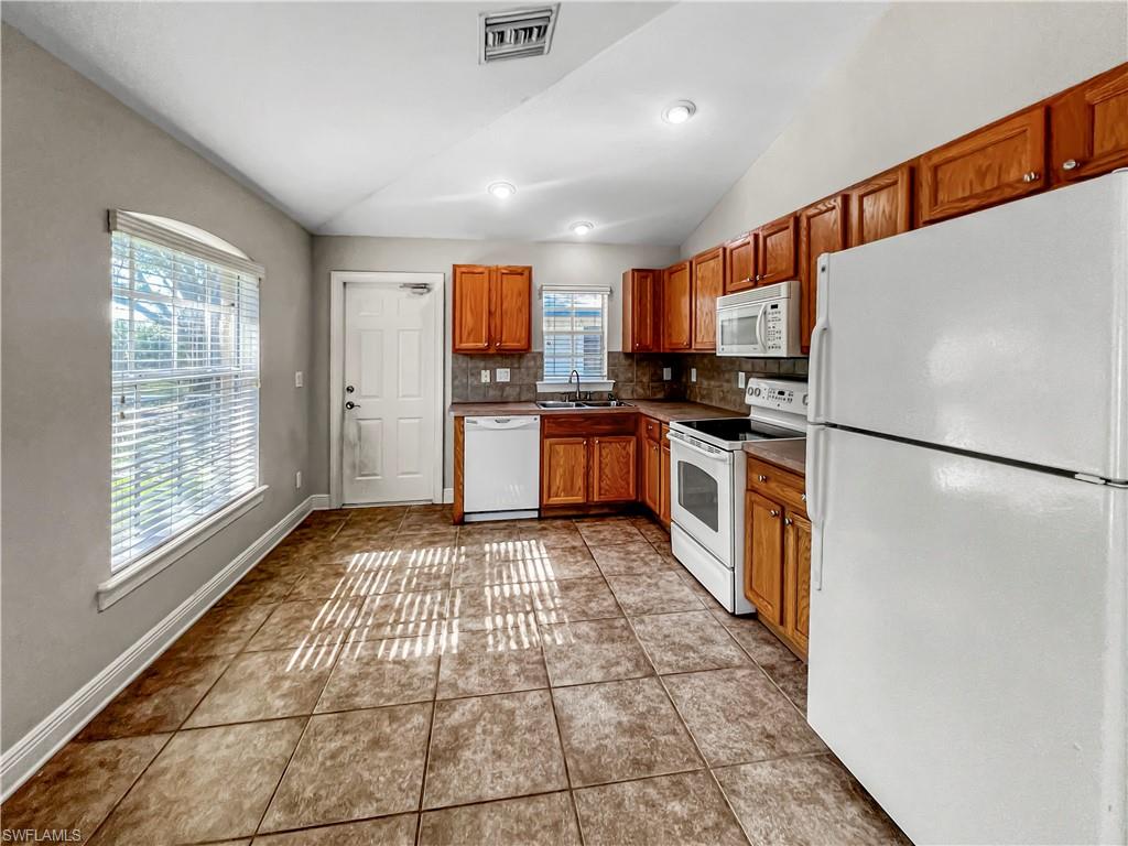 FORT MYERS - Residential Lease