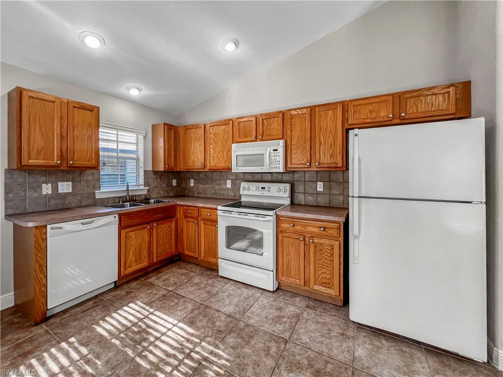 FORT MYERS - Residential Lease