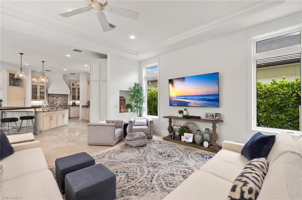 MOORINGS - Residential