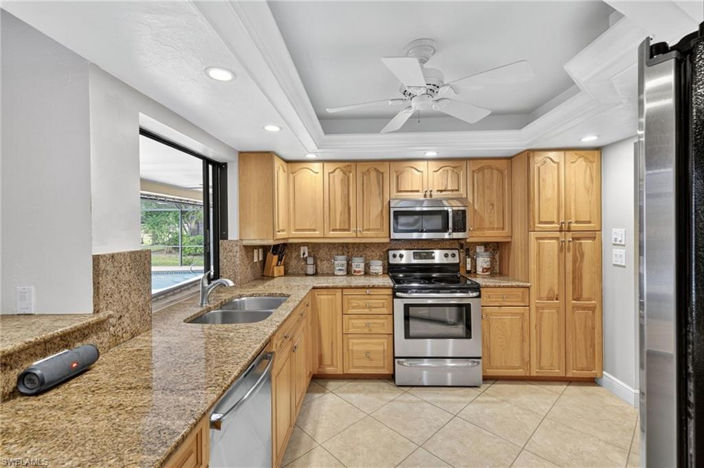 EAGLE RIDGE - Residential