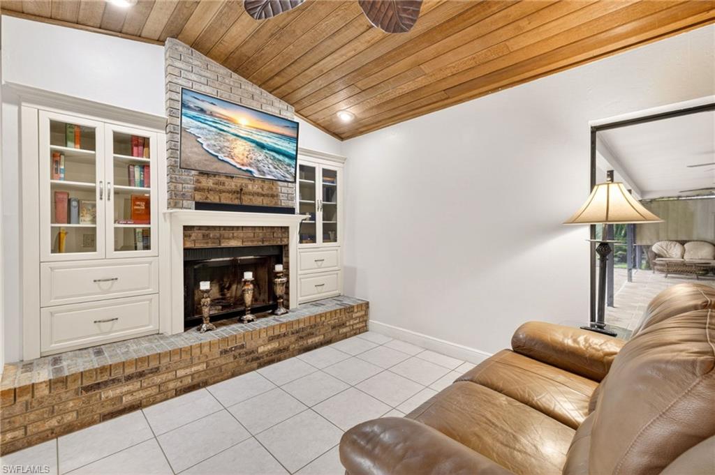 EAGLE RIDGE - Residential