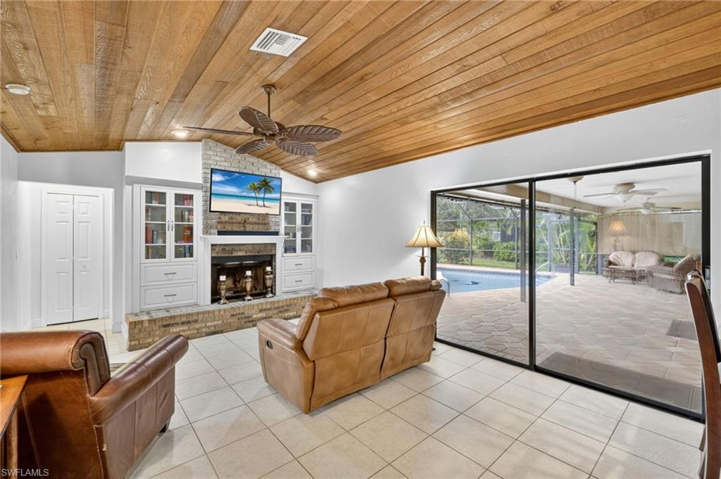 EAGLE RIDGE - Residential