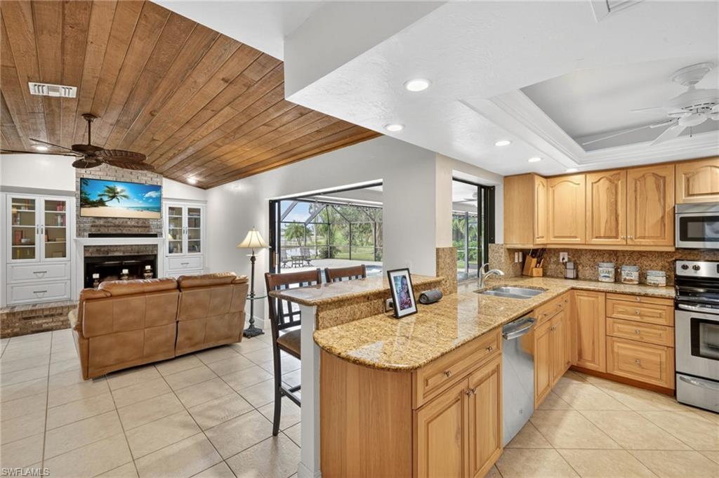 EAGLE RIDGE - Residential