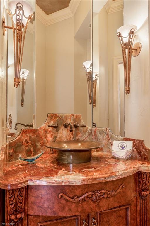 BANYAN ISLAND - Residential