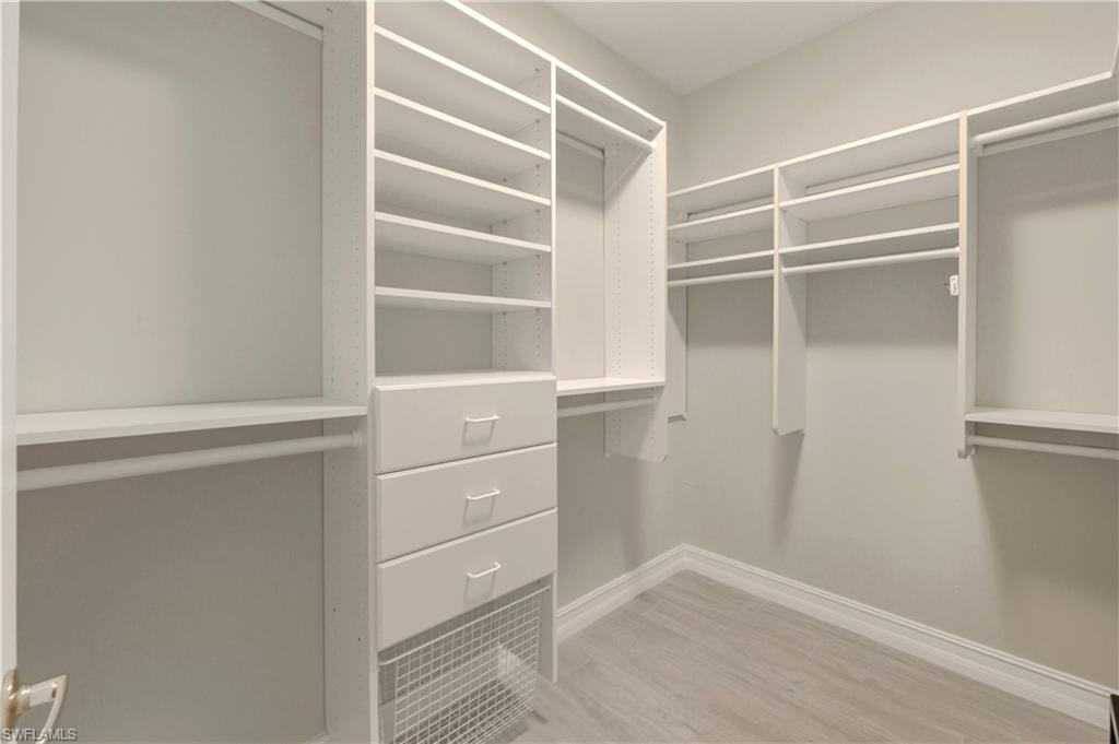 SAVANNA - Residential