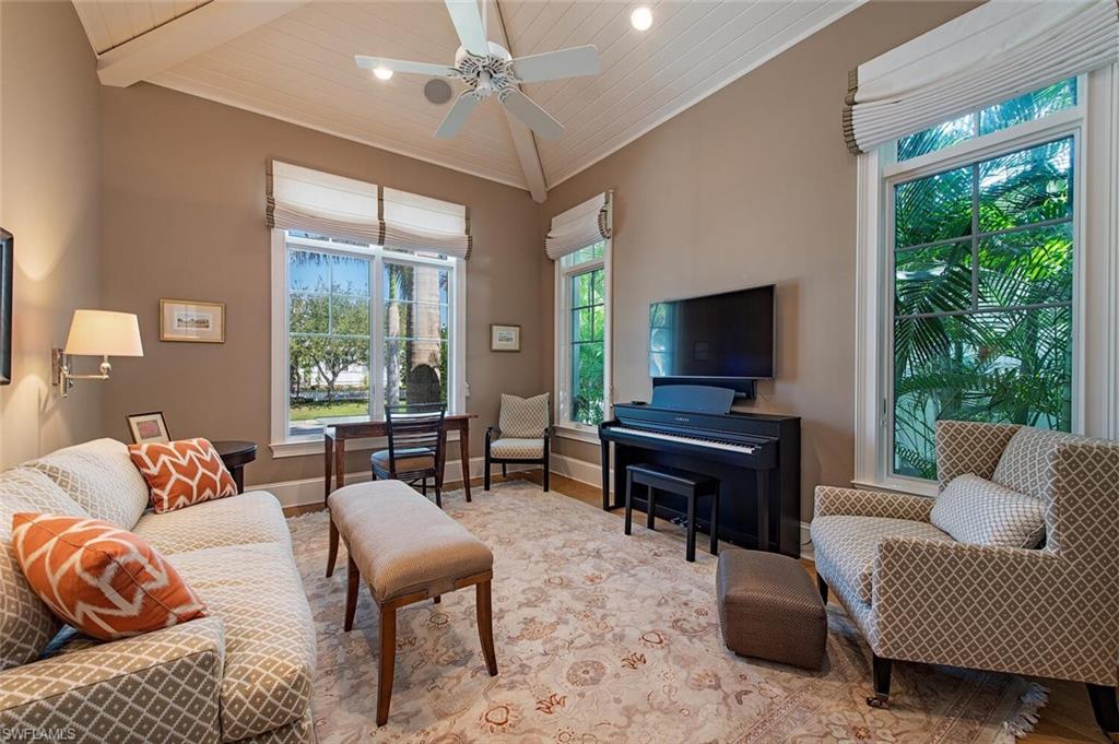 OLDE NAPLES - Residential