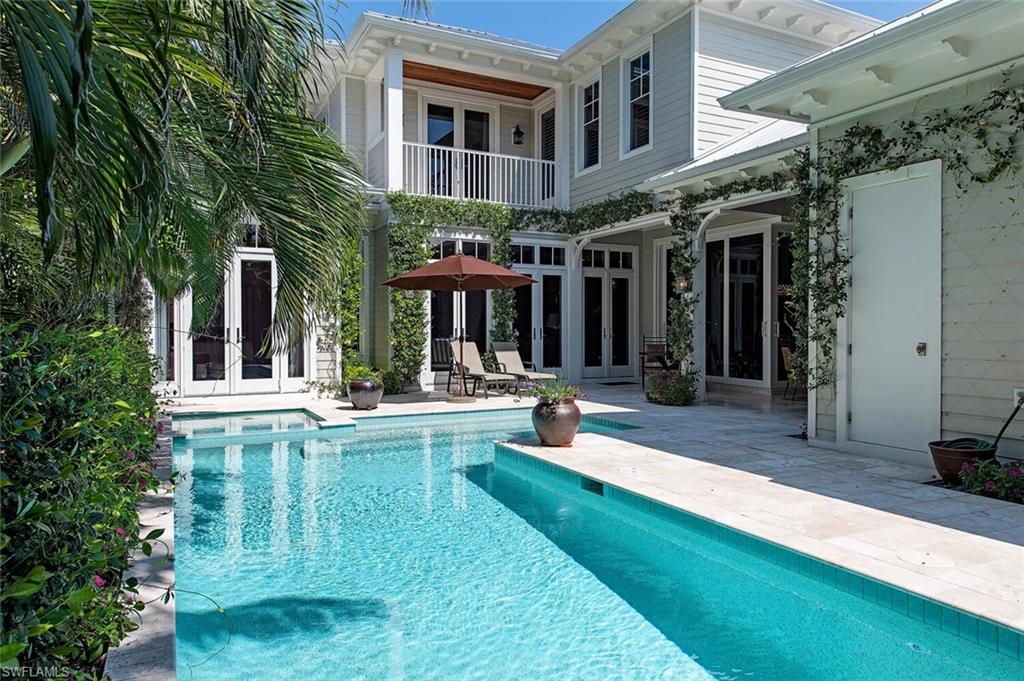 OLDE NAPLES - Residential