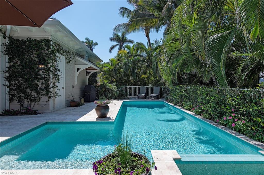 OLDE NAPLES - Residential