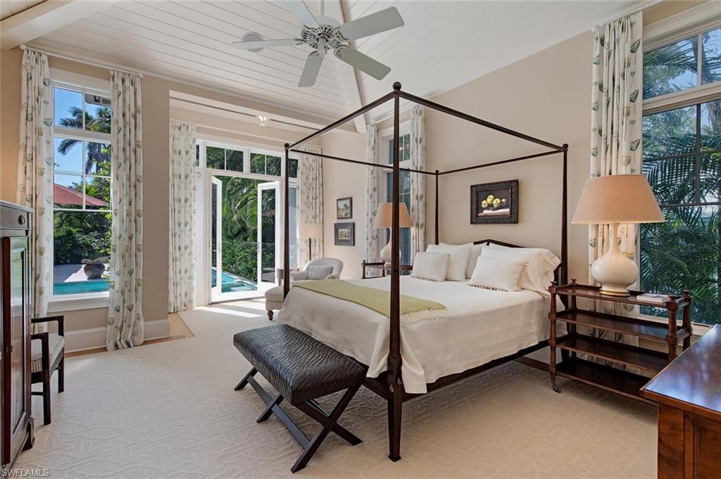 OLDE NAPLES - Residential