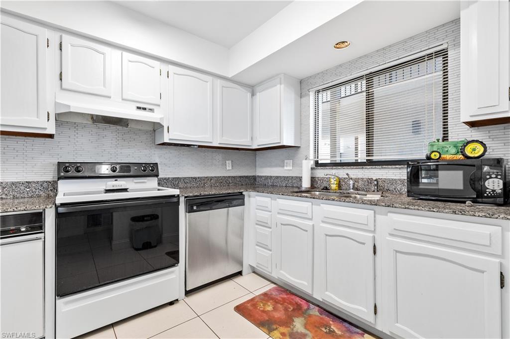 STEAMBOAT BEND EAST - Residential