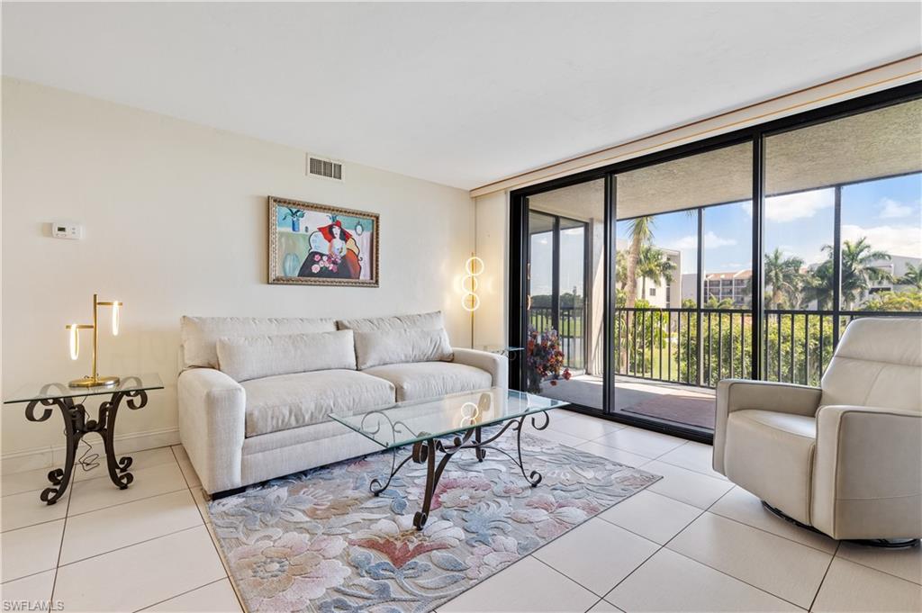 STEAMBOAT BEND EAST - Residential