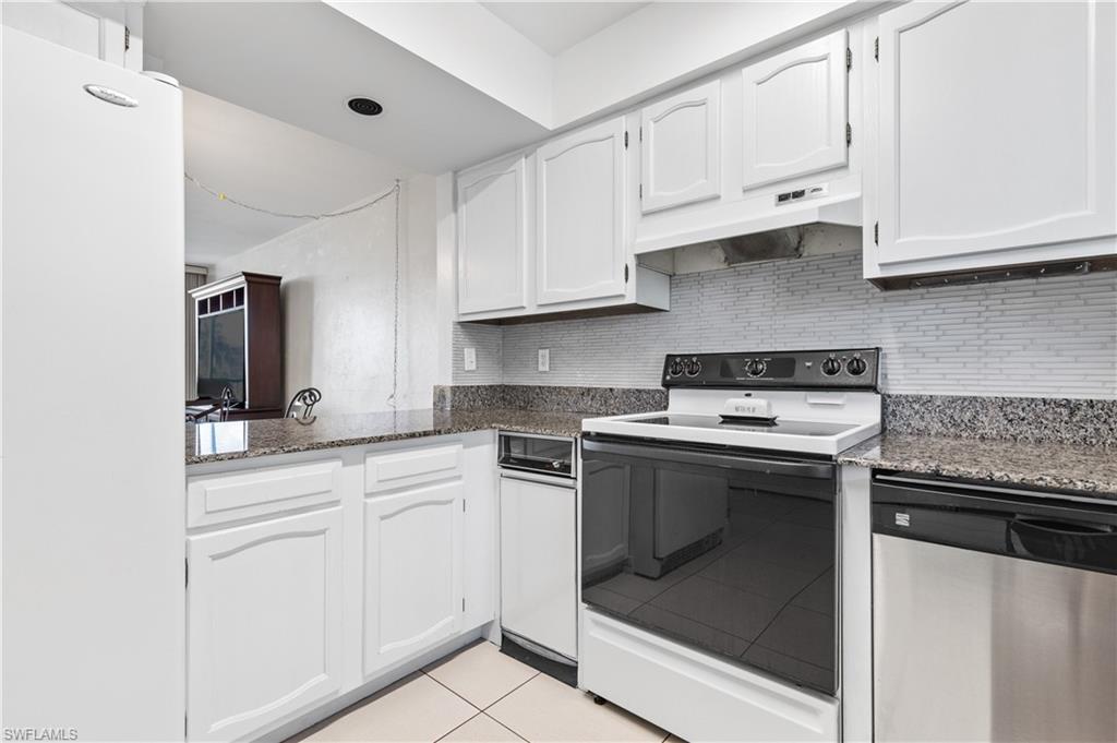 STEAMBOAT BEND EAST - Residential