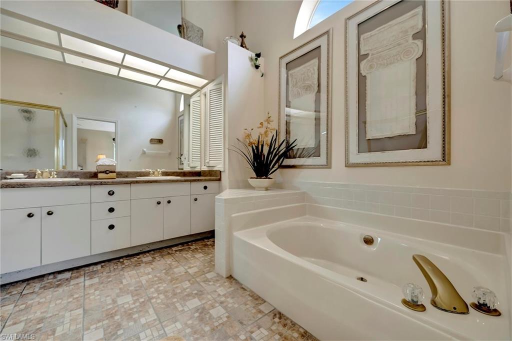 OLDE HICKORY GOLF & COUNTRY CLUB - Residential Lease