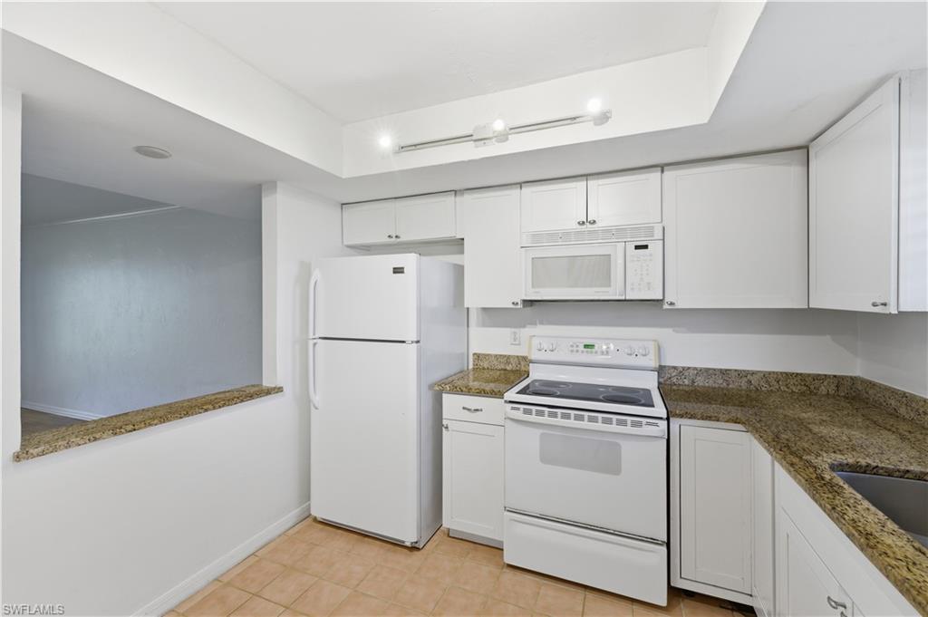 PINE HAVEN CONDO - Residential Lease