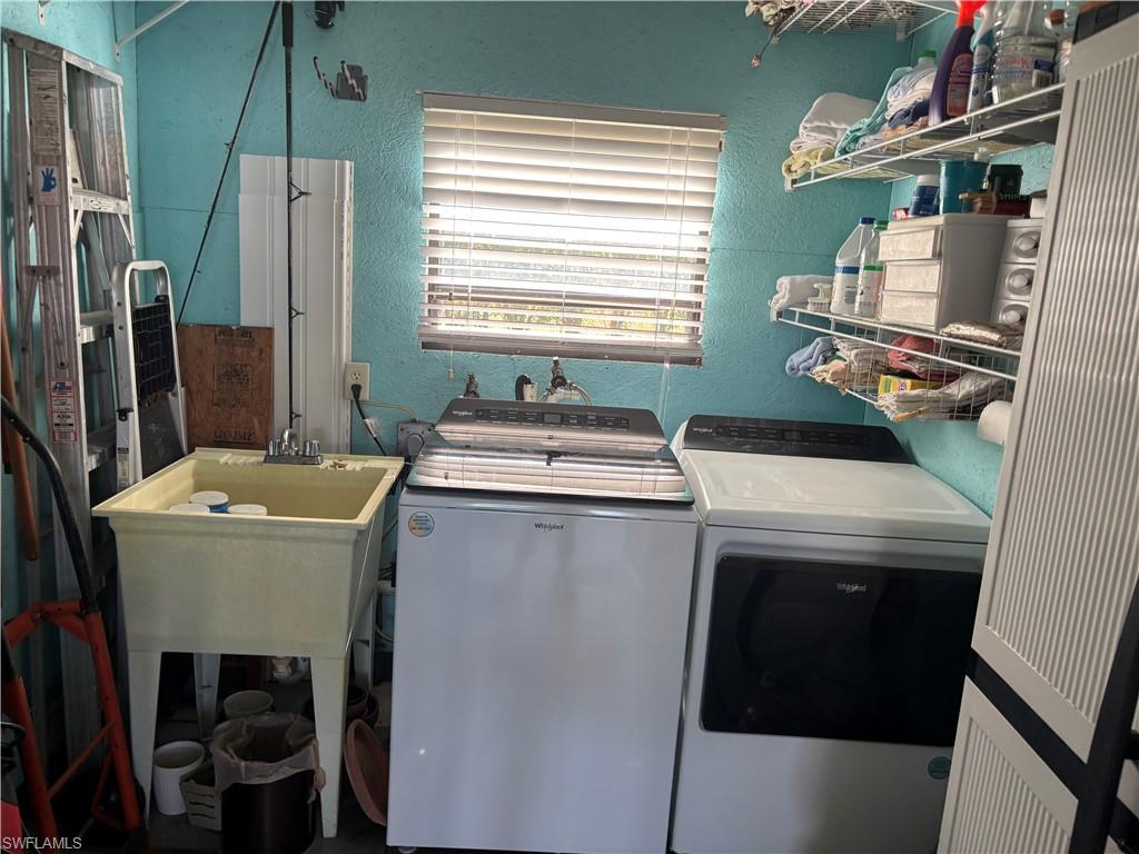 ENCHANTING SHORES - Residential