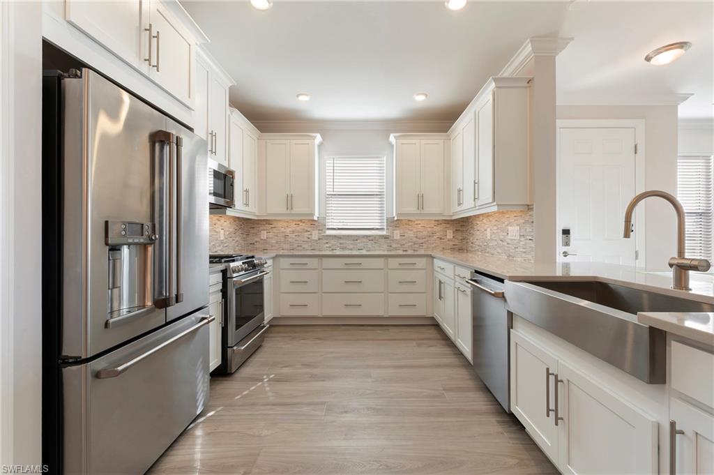 ESPLANADE BY THE ISLANDS - Residential Lease