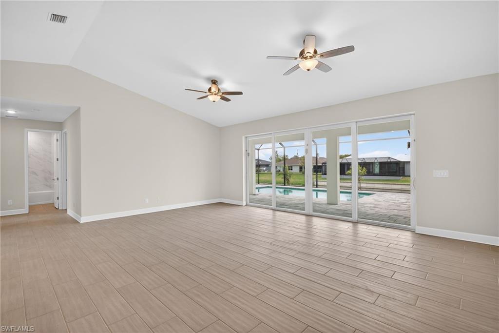 CAPE CORAL - Residential