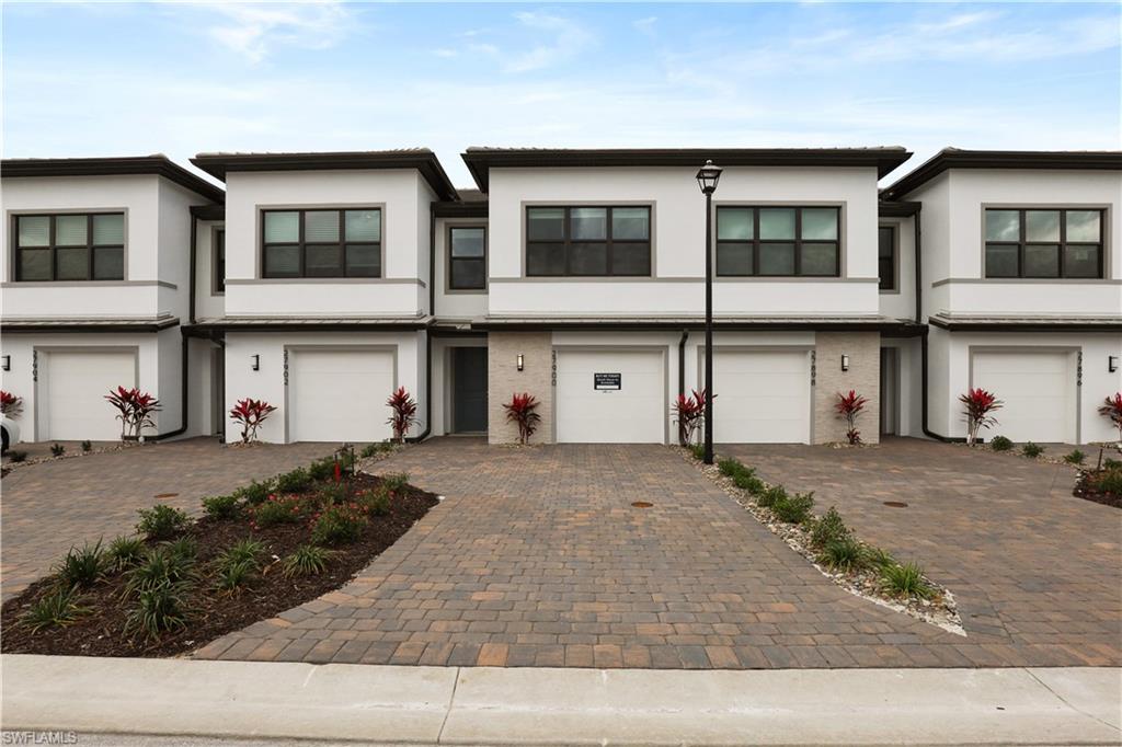SOLIS GRANDE - Residential