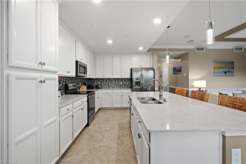 9596 Trevi CT 5422