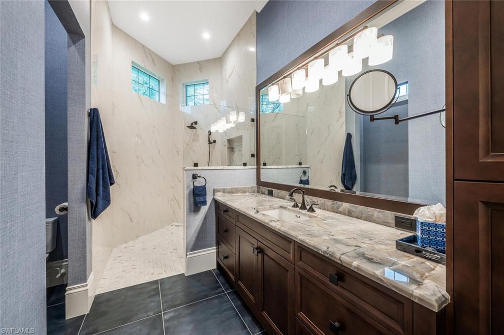 QUAIL WEST - Residential