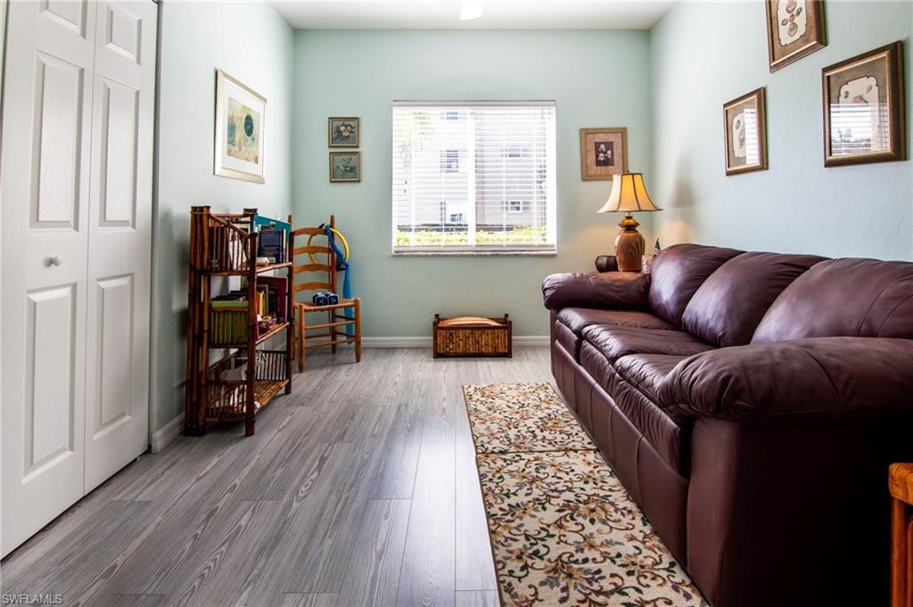 VILLAGES ON LAKE AUGUSTA - Residential