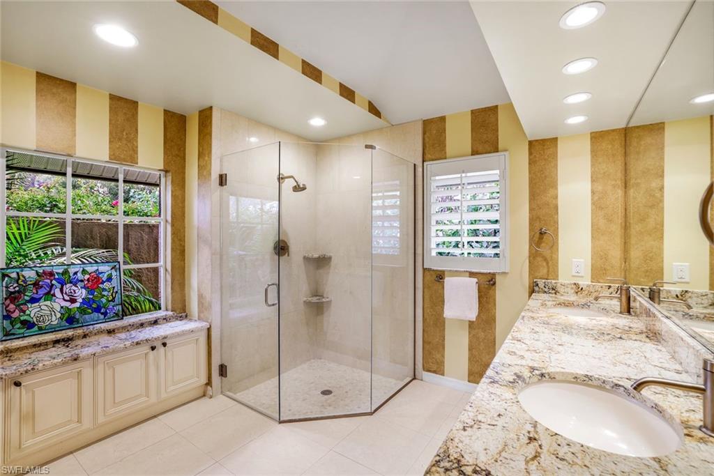 OAKMONT - Residential