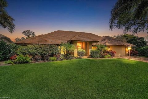 811 PITCH APPLE LN NAPLES FL 34108