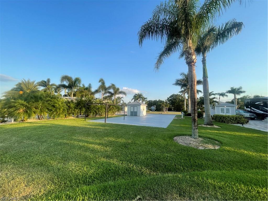 CYPRESS WOODS RV RESORT - Land