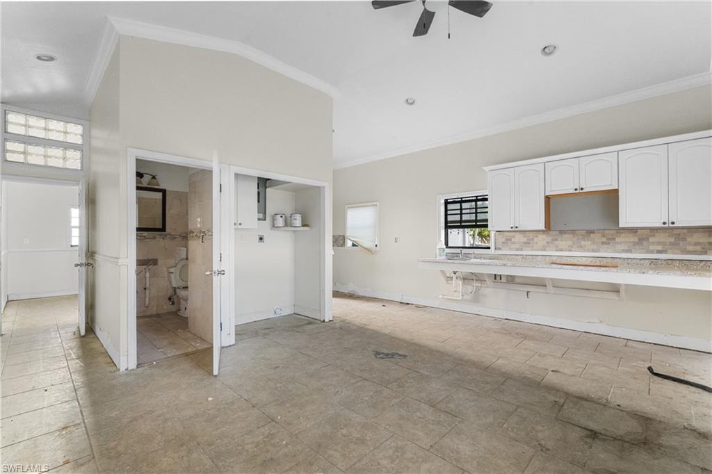 EVERGLADES TOWN - Residential