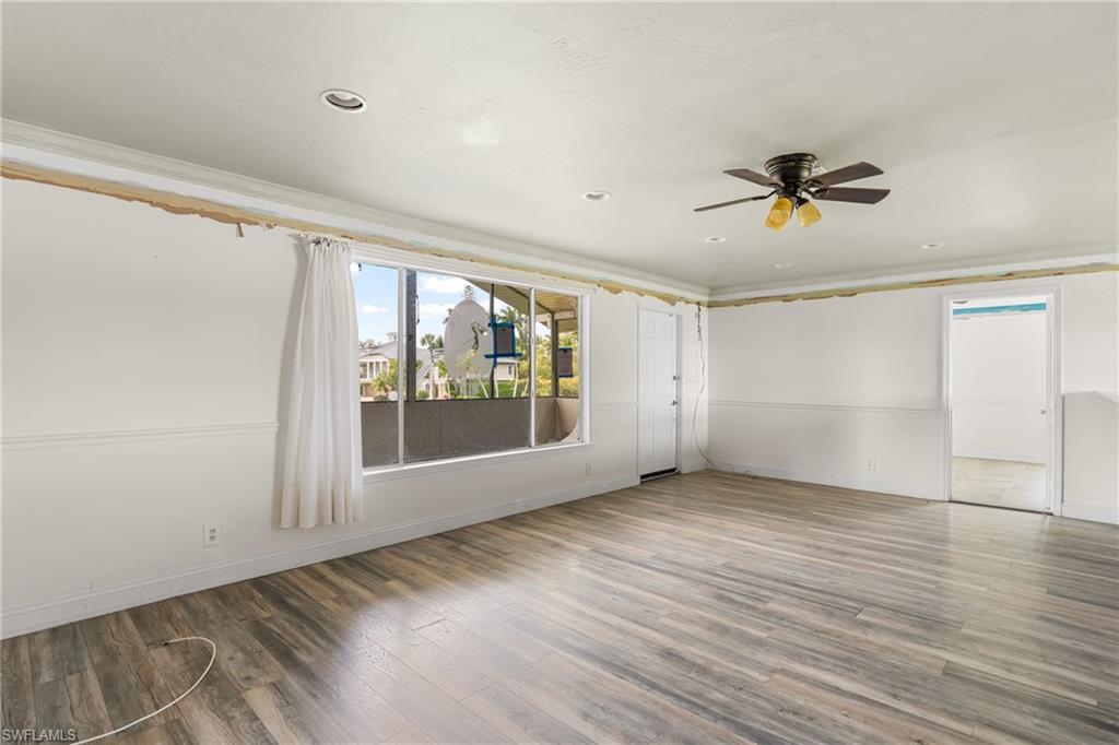 EVERGLADES TOWN - Residential