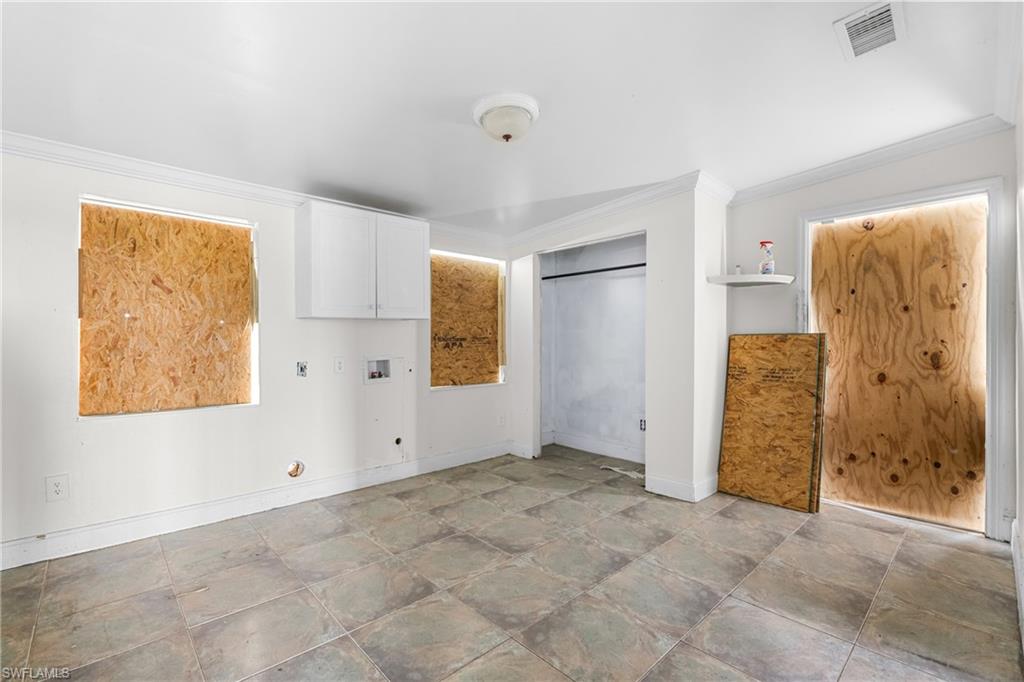 EVERGLADES TOWN - Residential