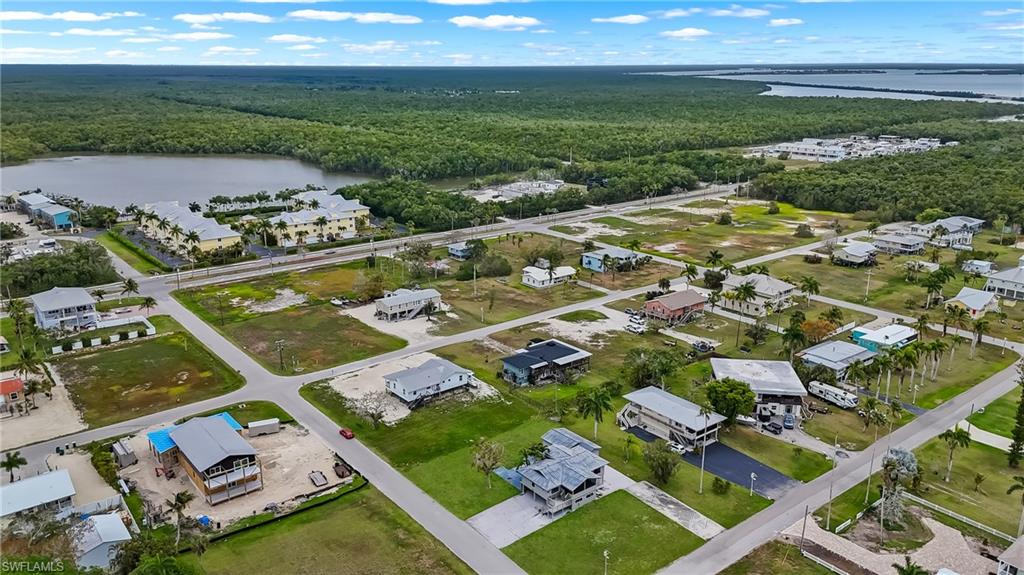 EVERGLADES TOWN - Residential