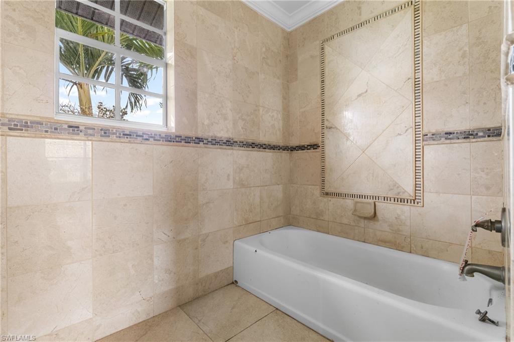 EVERGLADES TOWN - Residential