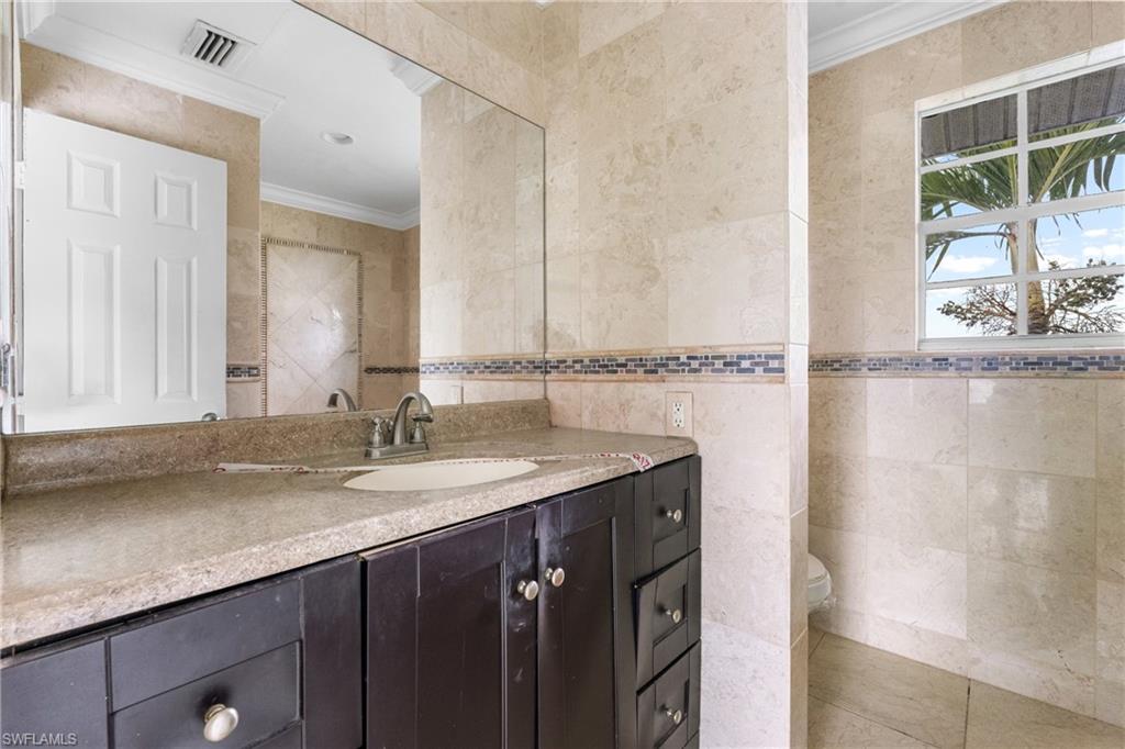 EVERGLADES TOWN - Residential