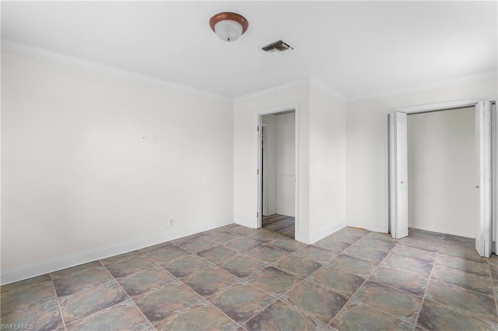 EVERGLADES TOWN - Residential