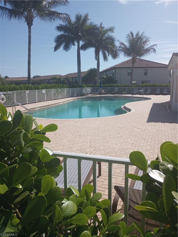 CORAL LAKES - Residential