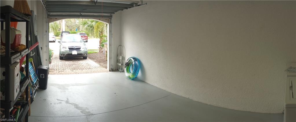 CORAL LAKES - Residential