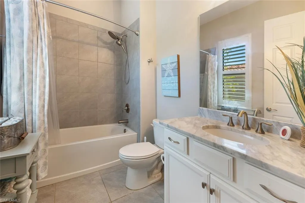 Naples, Florida, 34120, United States, 3 Bedrooms Bedrooms, ,3 BathroomsBathrooms,Residential,Active,2044941