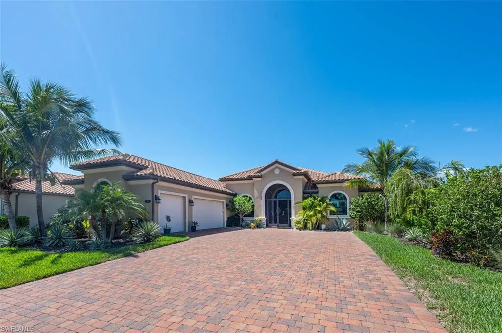 Naples, Florida, 34120, United States, 3 Bedrooms Bedrooms, ,3 BathroomsBathrooms,Residential,Active,2044941