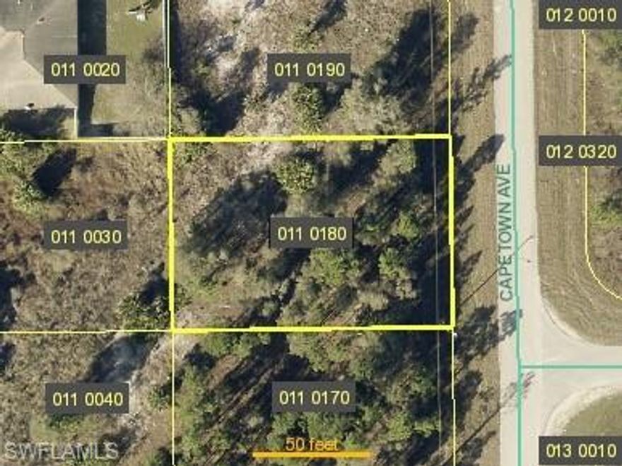 This prime .25-acre lot is ready for construction and ideally located near shopping centers, restaurants, and major amenities. With convenient access to I-75 and the airport, commuting is a breeze. Enjoy proximity to popular malls and stunning beaches, making this the perfect spot for your dream home or investment opportunity. Don’t miss out on this fantastic location!