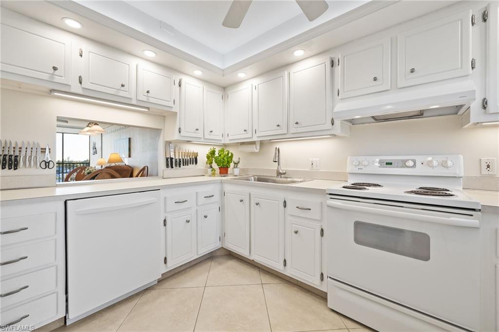 RIVER TOWERS CONDO - Residential