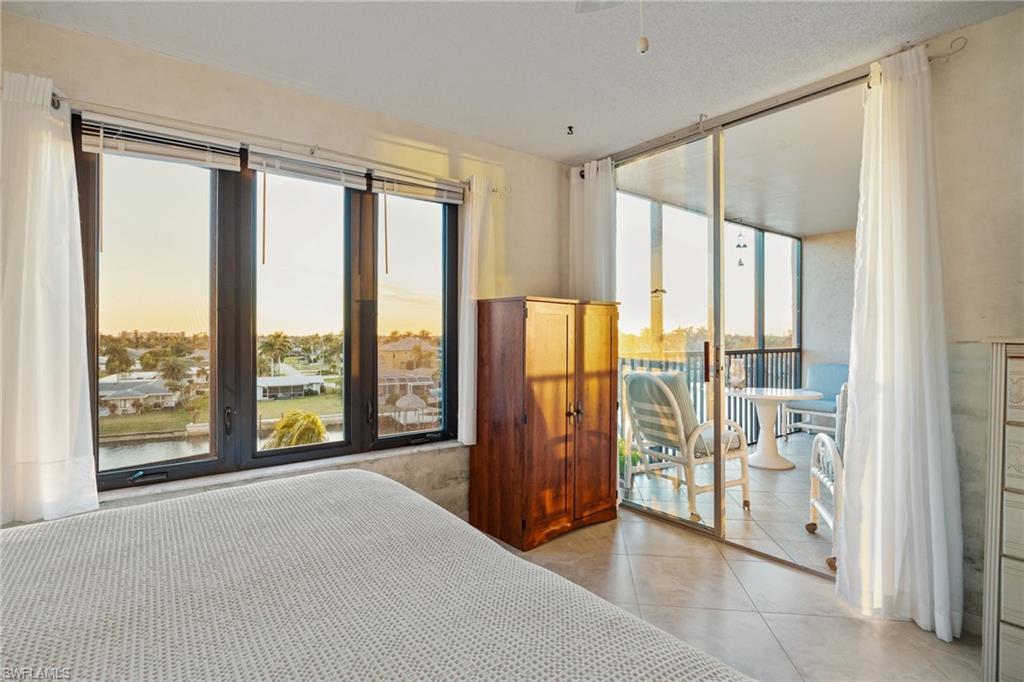 RIVER TOWERS CONDO - Residential