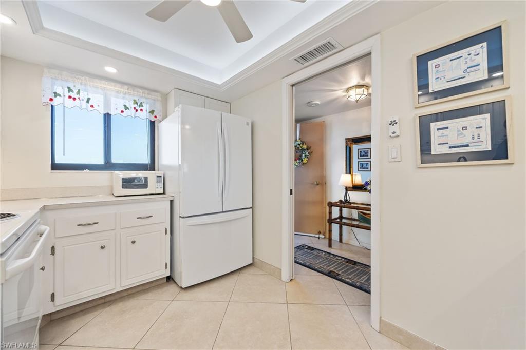 RIVER TOWERS CONDO - Residential