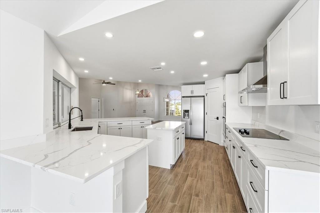 KELLY GREENS - Residential