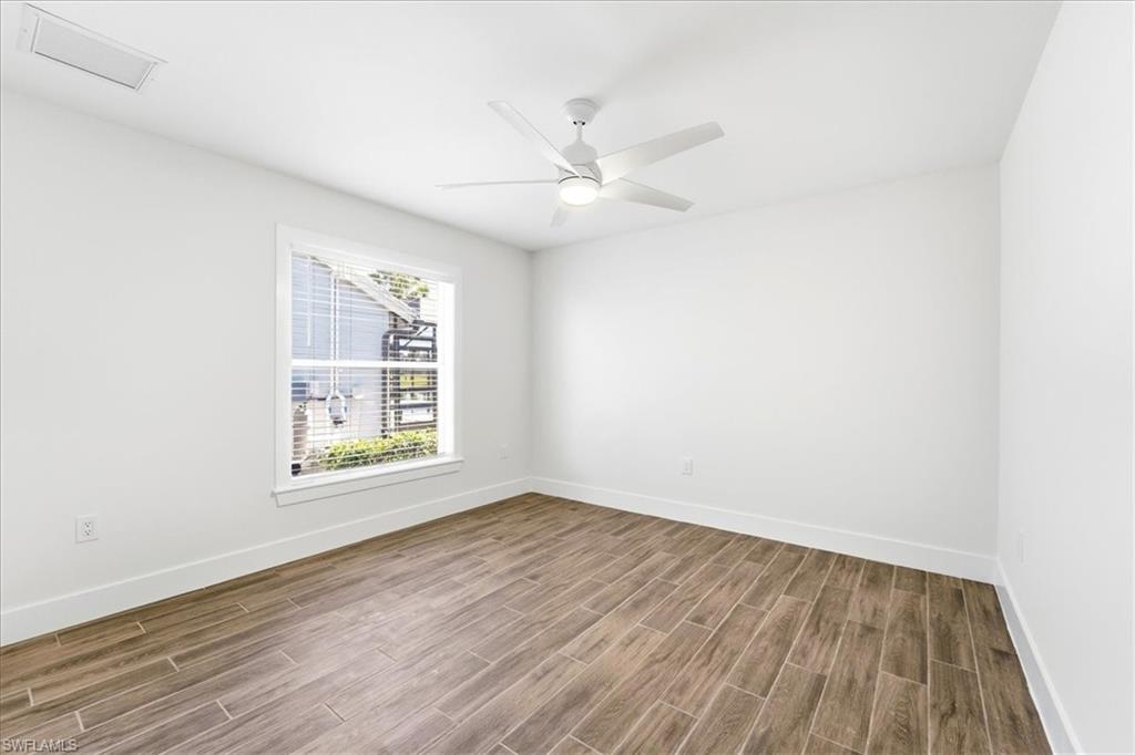 KELLY GREENS - Residential