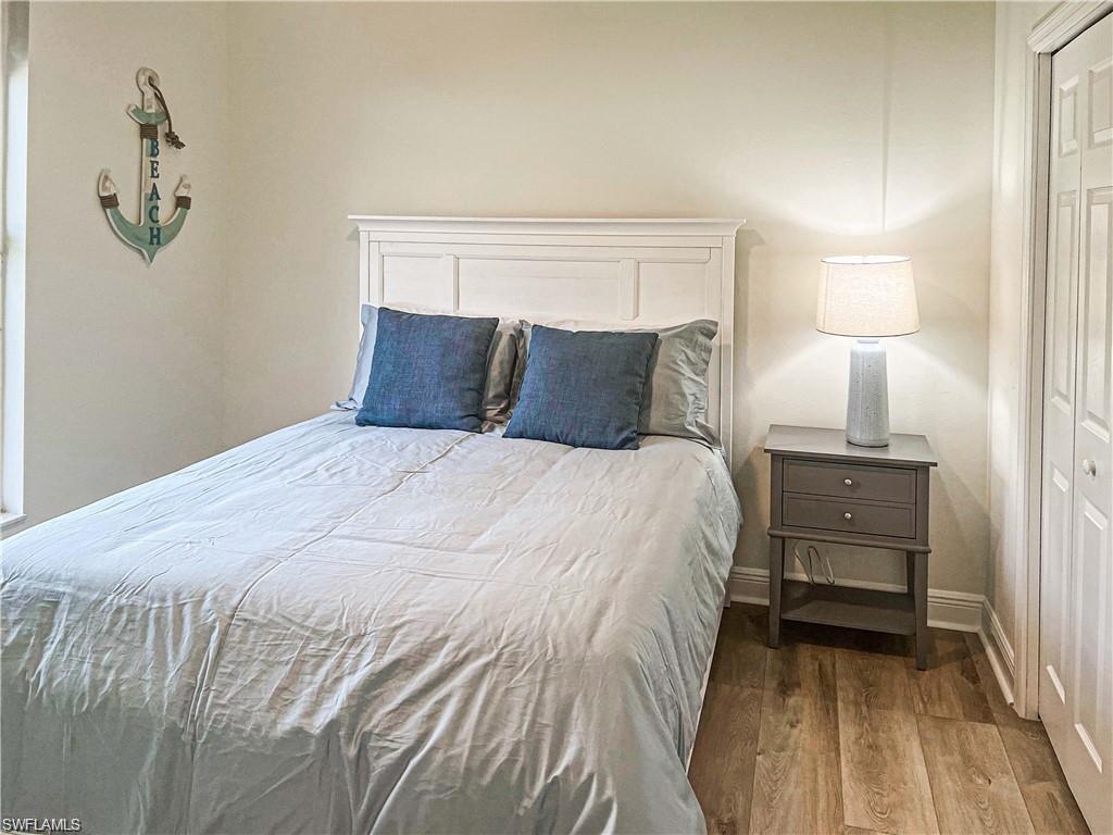 LONGLAKE - Residential Lease