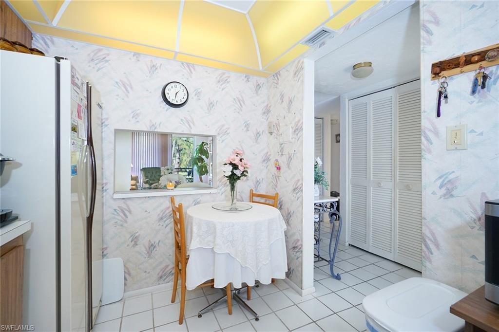 FOREST LAKES GOLF AND TENNIS CLUB - Residential